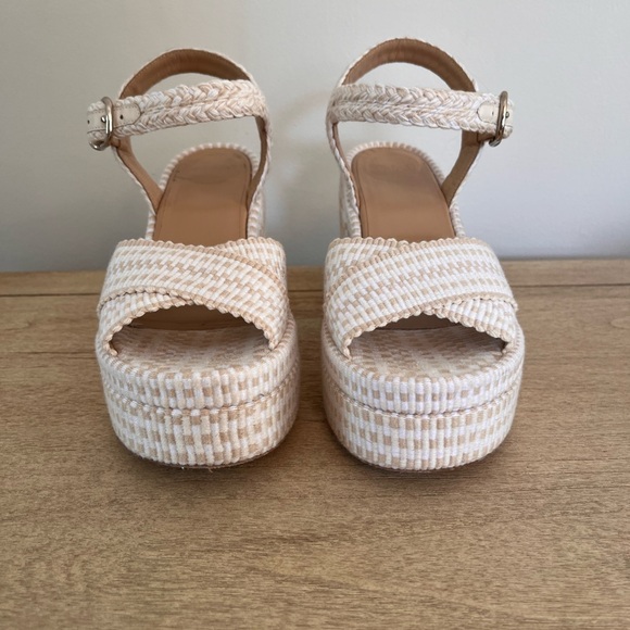 Chloe Odina Chunky Tan and White Sandal - Picture 3 of 6